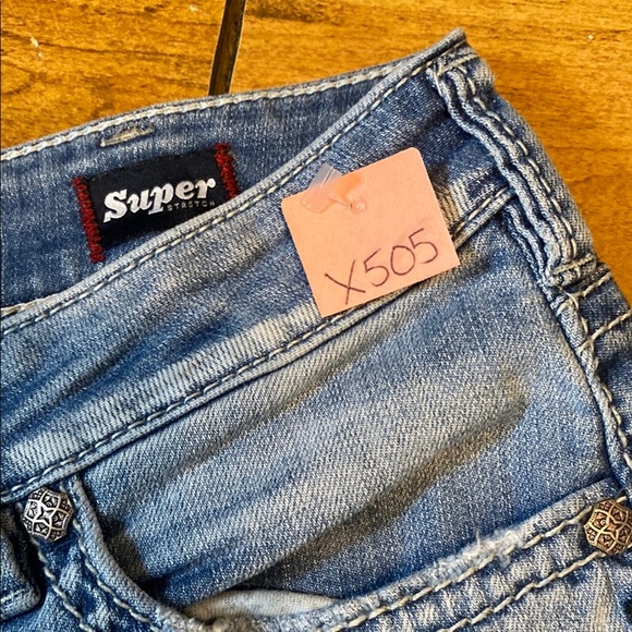 Silver Jeans suki high capri - Picture 4 of 8